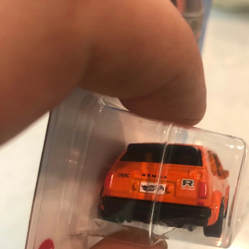 Hot Wheels '73 Honda Civic Custom Die-Cast Car